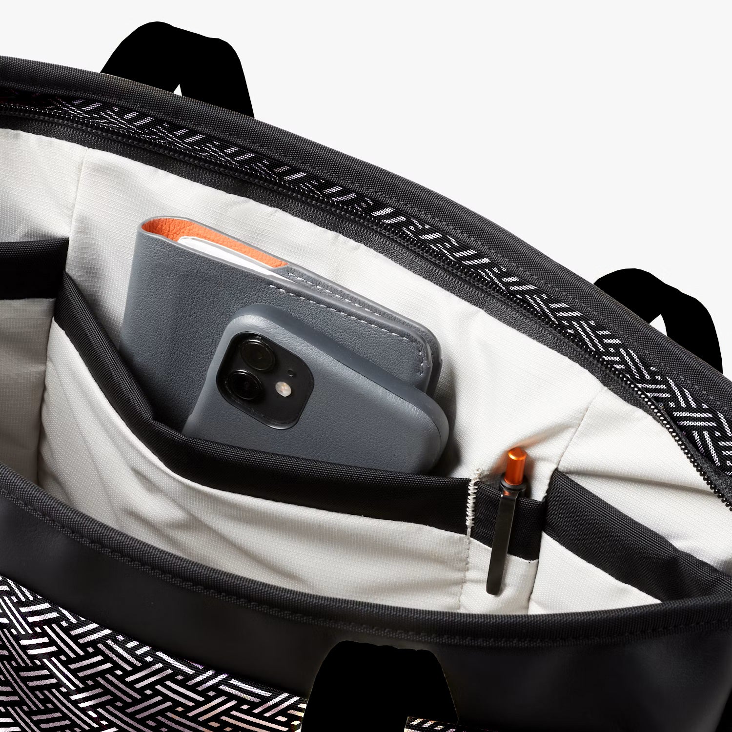 Striking Monochrome Laptop Tote - Cross