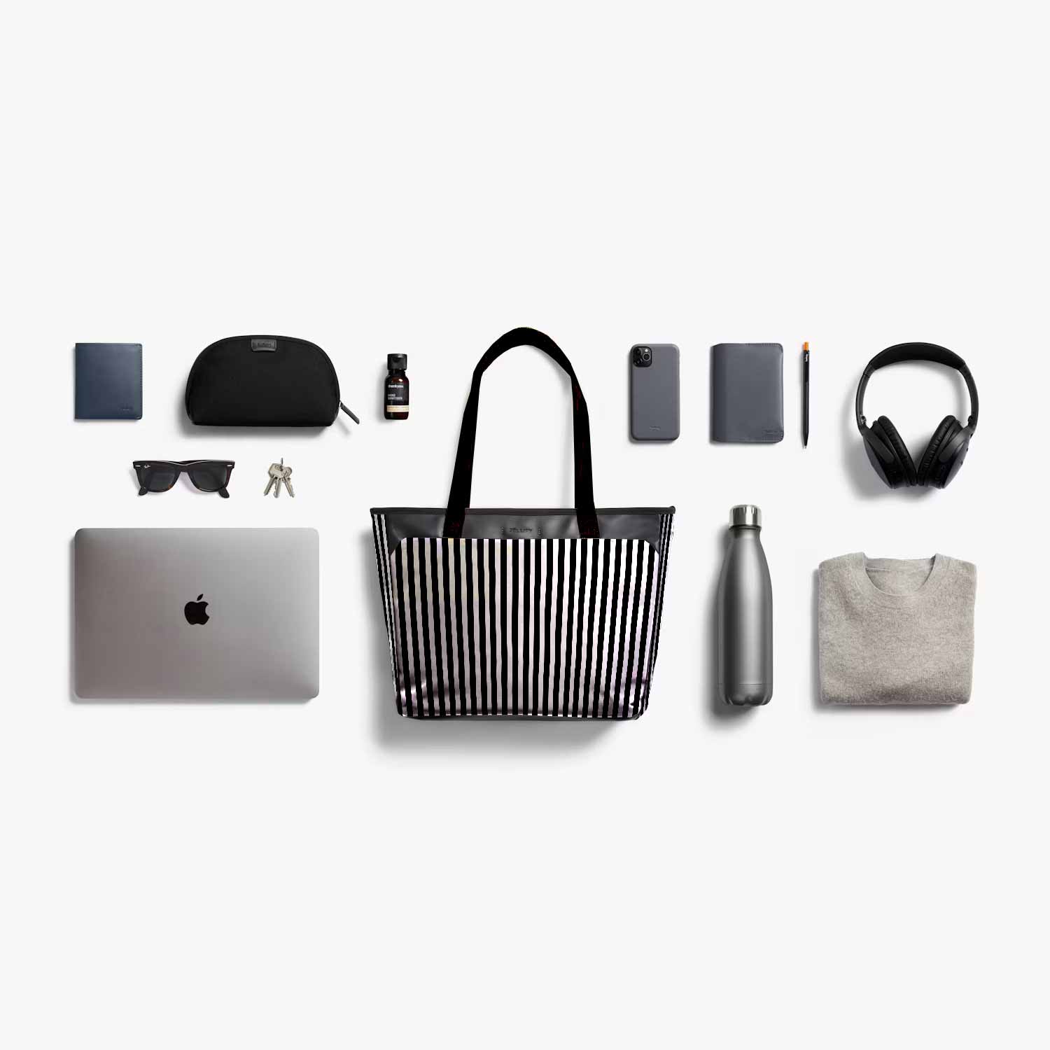 Striking Monochrome Laptop Tote - Lining