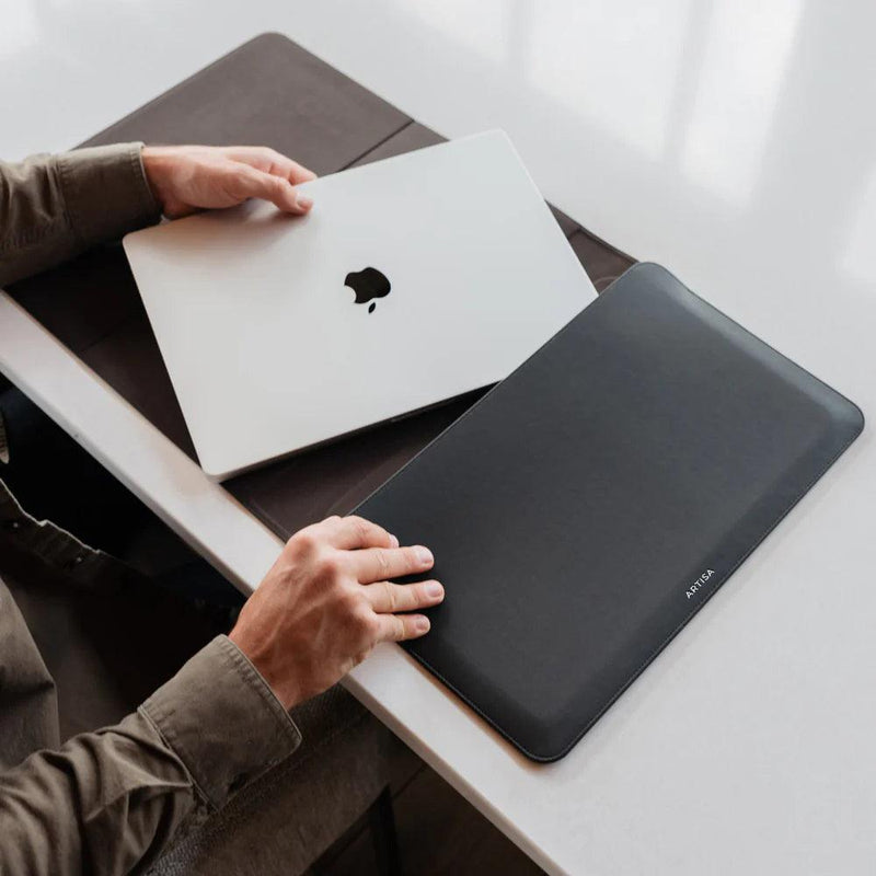 Dual-functional Laptops sleeve Convertible to Desk Mat | Black