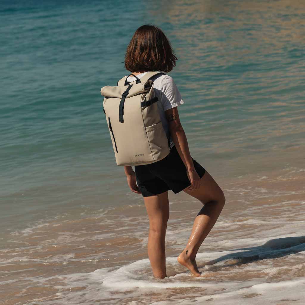 Nomad Luxe Rolltop 2.0 – Biege